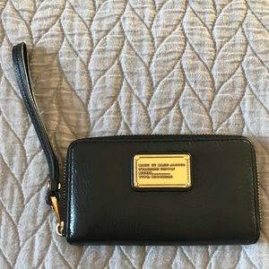 Marc Jacobs Black Leather Wingman Wallet